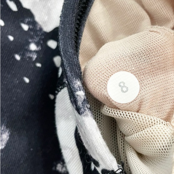 Lululemon Power Y Tank | Black White Abstract | Women’s 8 - Picture 11 of 11